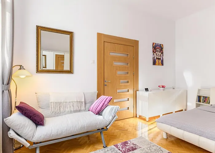 Brasov centrul vechi - 67sqm - 2min to Counsel Square